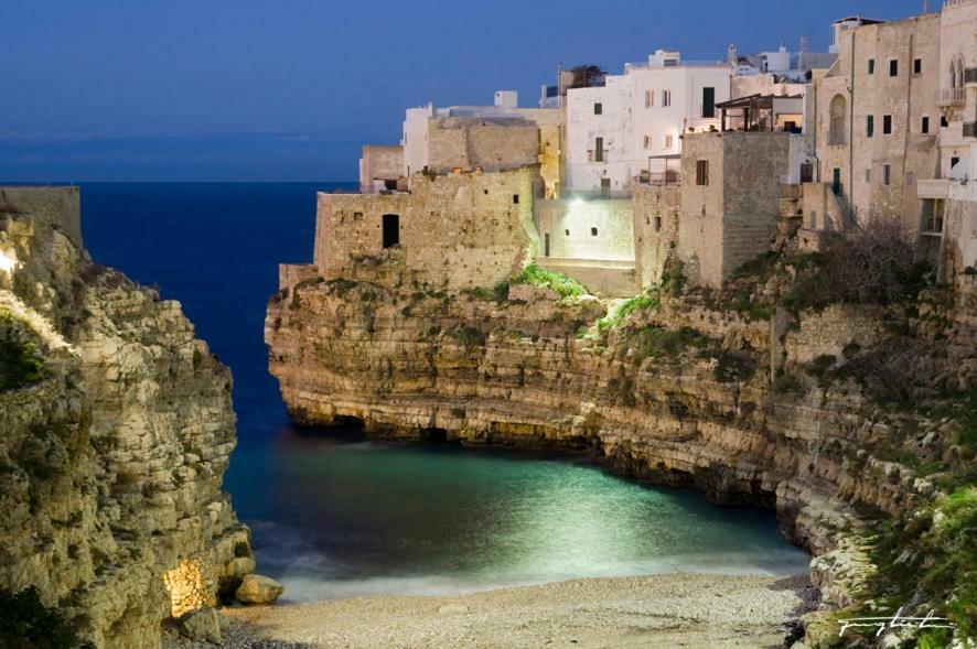 Case Per Vacanze Torre Incina Полиняно а Маре Екстериор снимка